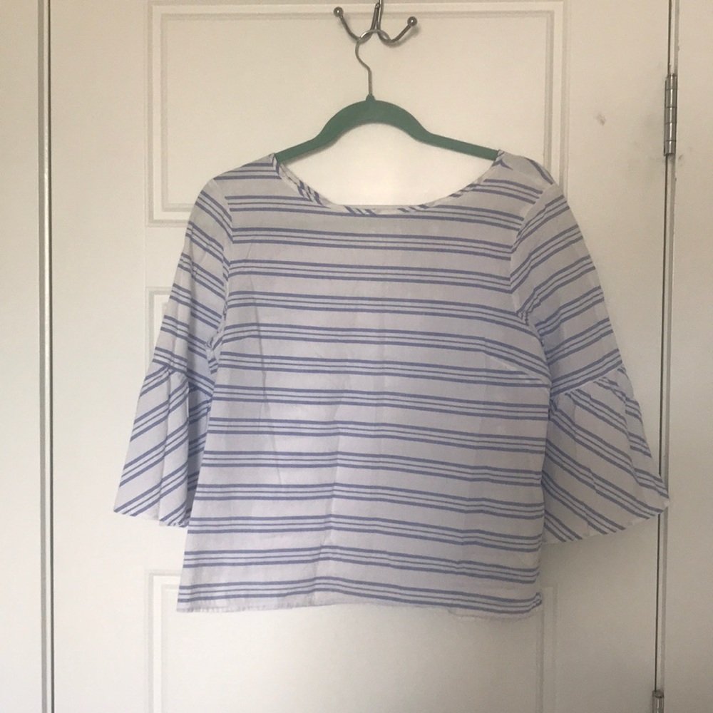 Bell sleeve 100% cotton tie back shirt